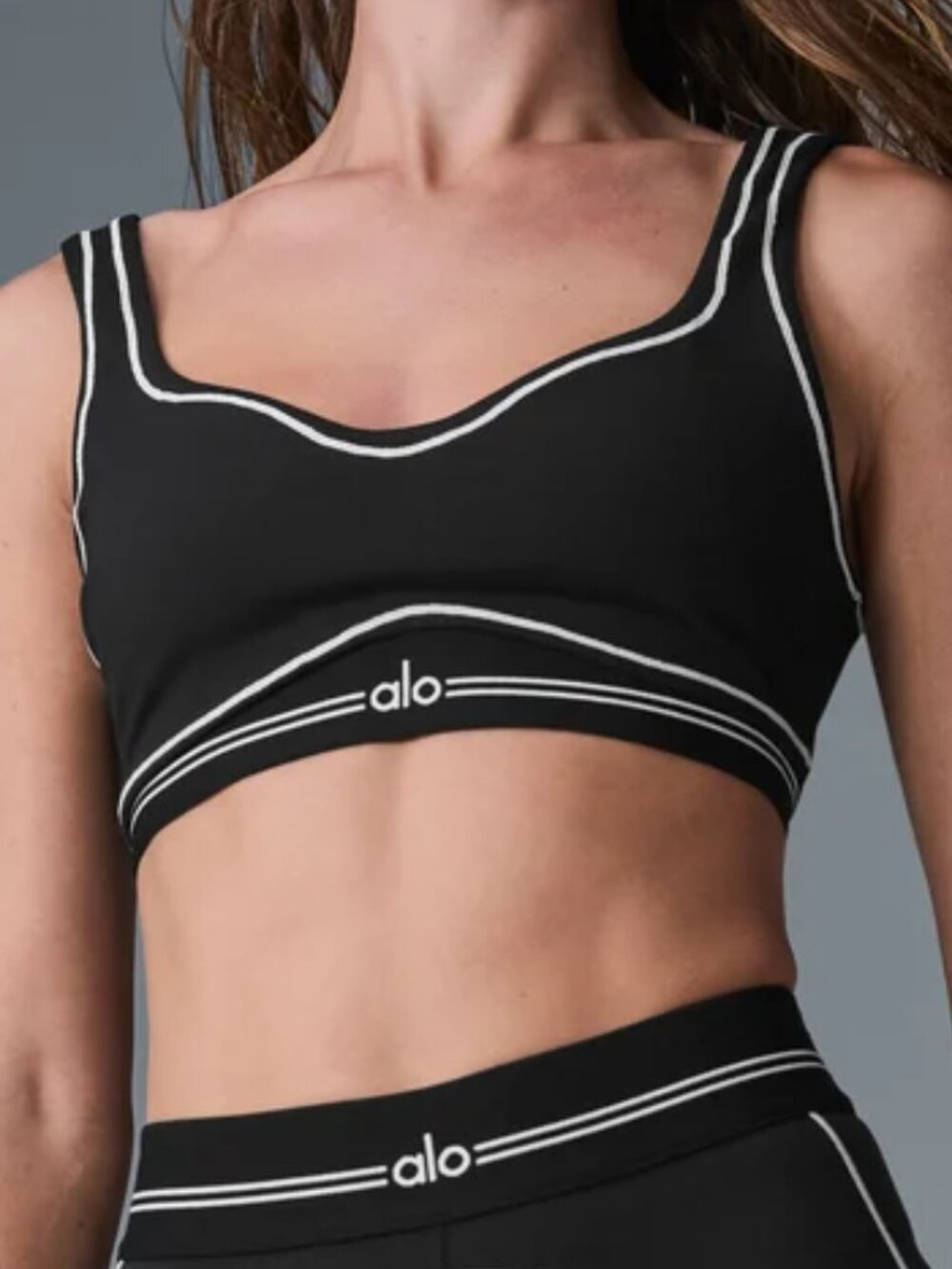 Alo Yoga Black/White Heart Throb Bra/Cute Top😍Workout Activewear Pilates Yoga🥗